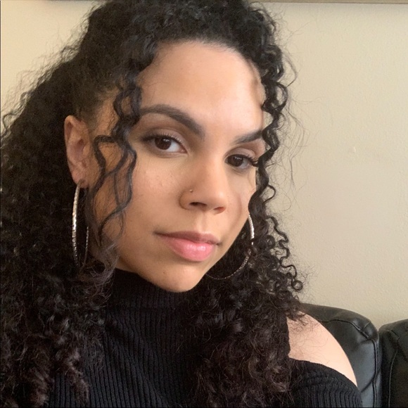 Large Textured Hoop Earrings - Gunmetal Silver - Picture 4 of 6